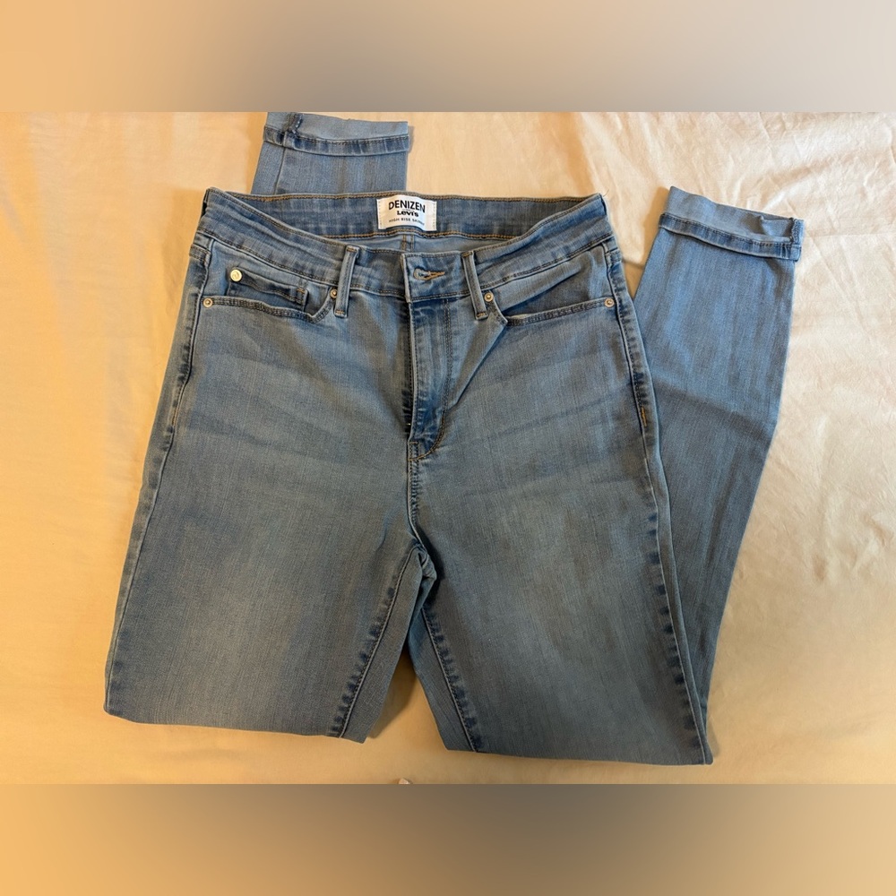 Denizen Levi Blue Jeans